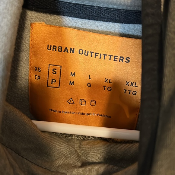 UO utility hoodie olive green - Picture 8 of 10